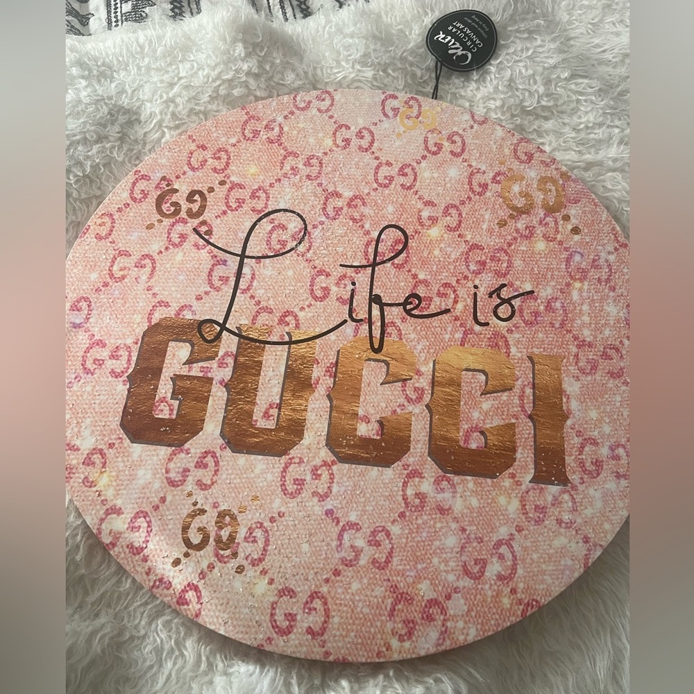 NWT Oliver life is Gucci wall canvas